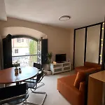 Boutique A 3 Minutos De La Catedral アパート オビエド